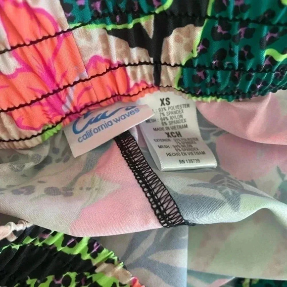 California Waves Women’s Hawaiian Swim Cover up Shorts - Size XS - Picture 4 of 6